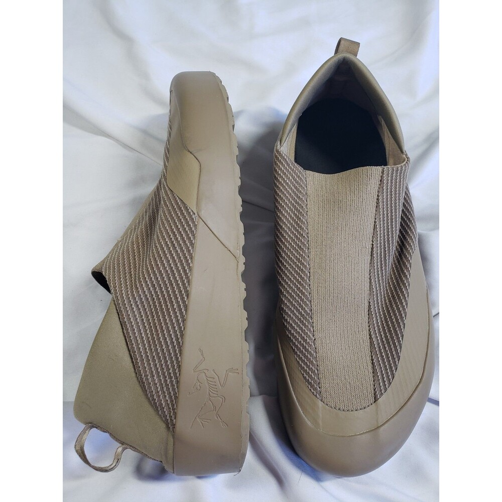 Arcteryx Kragg Slip On Flexible Shoe Mens 13 Canvas Tan Vibram Megagrip 080974
